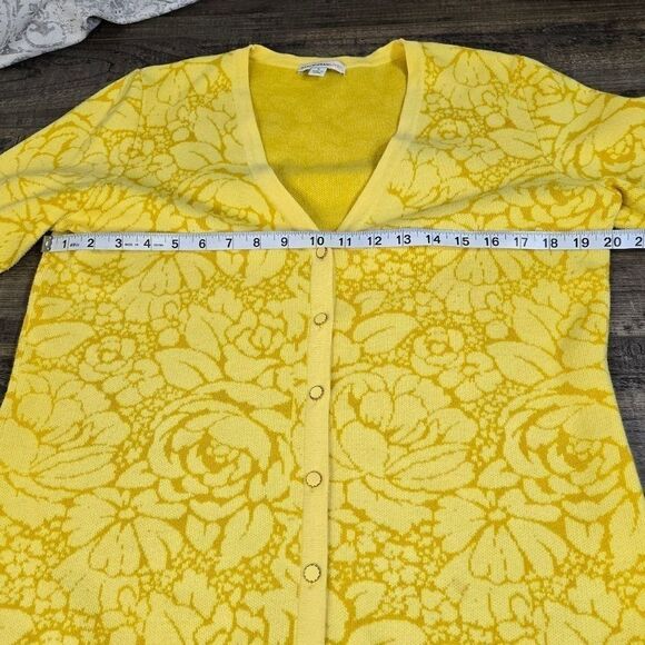 Isaac Mizrahi Live! Cardigan in a cheerful sunshine yellow floral spring small-m - Picture 7 of 12